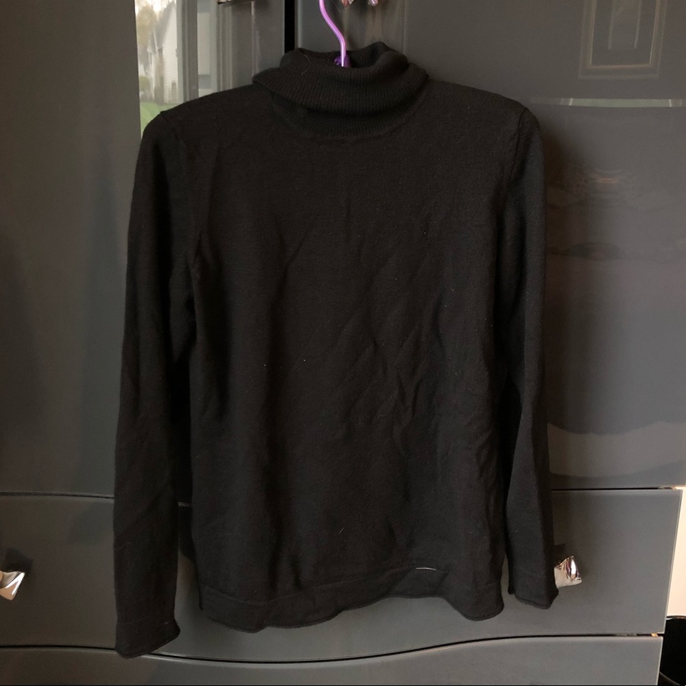 COPY - ESCADA Turtleneck Sweater